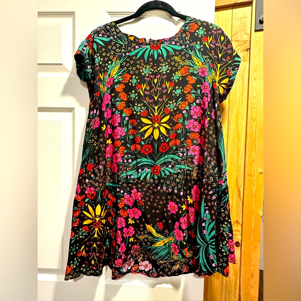Strawberry Field dress, fun color, boxy cut